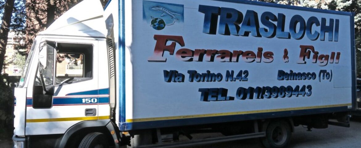 Traslochi civili ed industriali